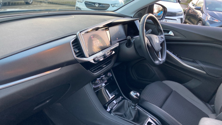 Vauxhall Grandland 1.2 Turbo SRi 5dr Petrol Hatchback